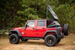 Jeep Wrangler Omix-Ada Power Soft Top 2011 года